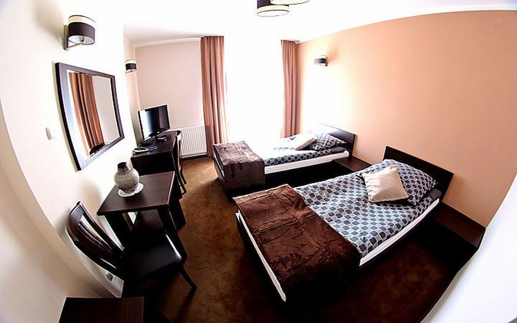 Willa Tanona Bed & Breakfast Białystok Exterior foto